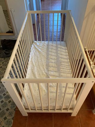 Cuna Gulliver Ikea Blanca más colchon Jattetrot