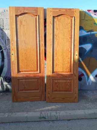 Puertas de madera rústicas (2 unidades)