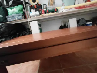 Mesa baja de madera