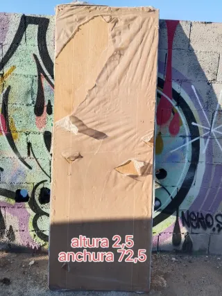 Puerta madera 2,5 x 72,5 Sin estrenar