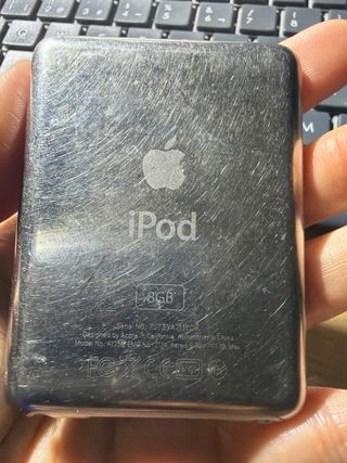 iPod Nano 3ª Gen 8GB Plata