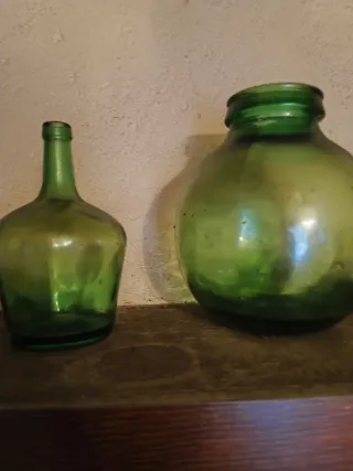 Garrafa de cristal verde