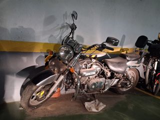 Hyosung Aquila 250 Custom 2006