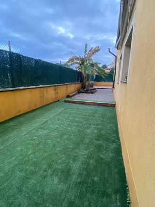 Preciosa casa en Santa Oliva