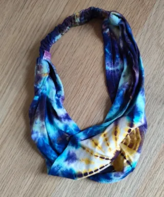 Bandana/Cinta pelo tie-dye elástica