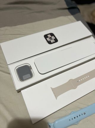 Apple Watch SE Beige/Plata