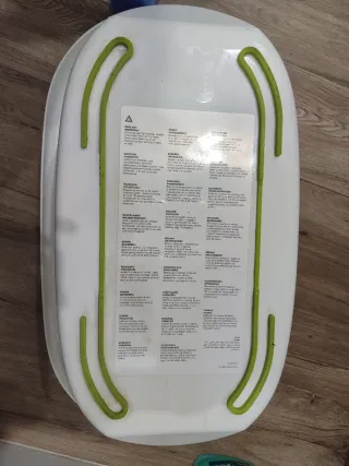 Bañera bebé blanca con antideslizante