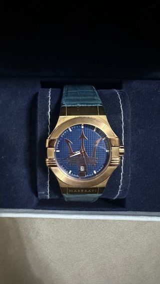 Reloj Maserati Azul y Dorado