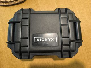 Visor Nocturno Sionyx Black + 2 Linternas IR