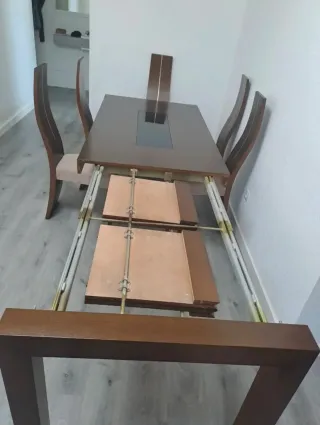 Mesa comedor con 6 sillas madera y cristal