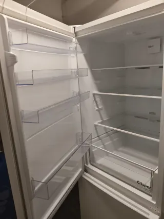 Beko RCNE560K40WN Frigorífico Combi NeoFrost