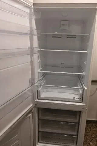 Beko RCNE560K40WN Frigorífico Combi NeoFrost