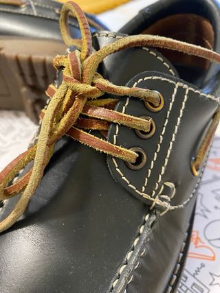 Náuticos azul marino con cordones