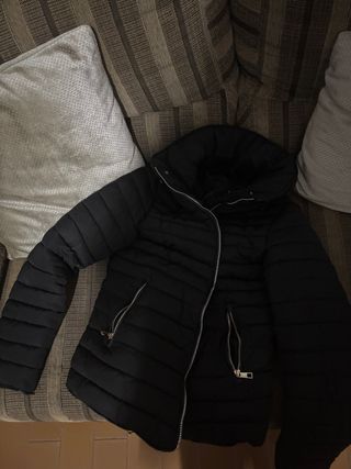 Chaqueta acolchada negra