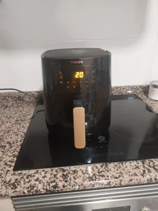 Freidora de Aire Philips Negra