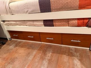 Cama nido con escritorio y cajoneras