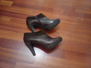 Botines Salvador Cordón Marrones. Poco usado