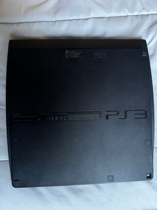 PlayStation 3 (PS3) 160GB + Mando + Juegos