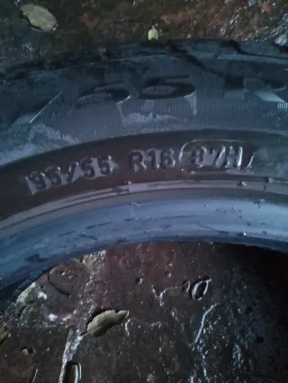 Neumáticos de coche