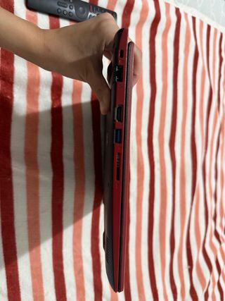 Portátil Acer Rojo