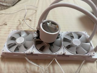 ROG RYUO III 360 ARGB WHT