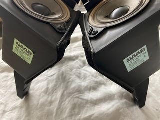 Motor limpiaparabrisas y altavoces Saab 93