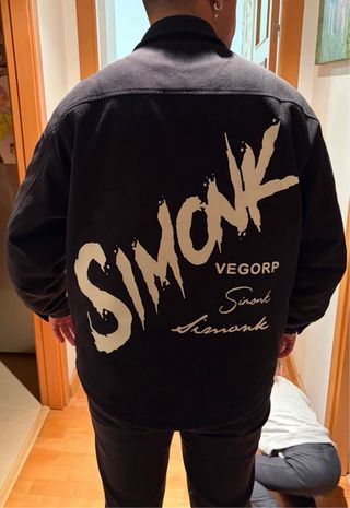 Chaqueta de pana negra