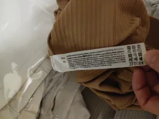 Chaqueta tipo polo color marrón clarito