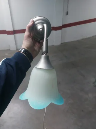 Lamparilla de pared cristal y metal