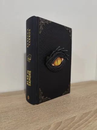 Alas de sangre (Empíreo 1) Edición única