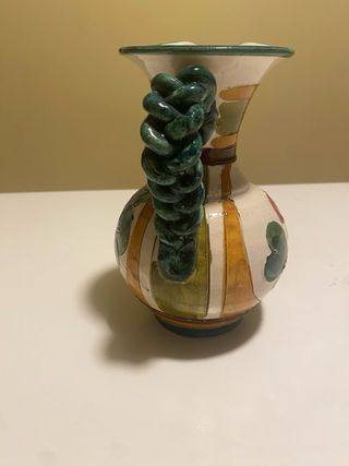 Piccola brocca decorata floreale