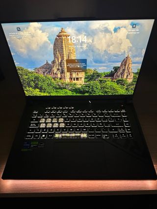 ASUS ROG Strix G16 RTX 4070 32GB RAM