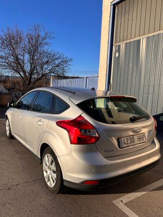 FORD Focus 1.6 TI-VCT Powershift Trend