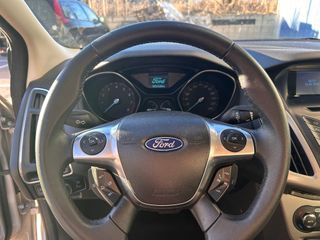 FORD Focus 1.6 TI-VCT Powershift Trend