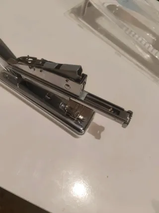 Grapadora de mesa Petrus 226 WOW