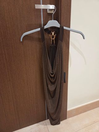 Top fiesta drapeado brillante