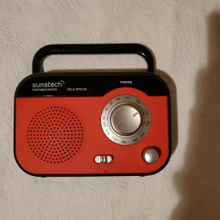 Radio Portátil analogica Sunstech Roja VELA-RPS560
