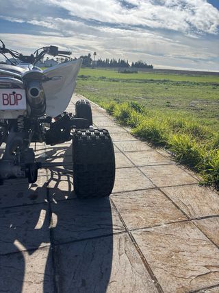 Yamaha YFZ 450R Cross