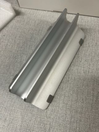 Soporte Vertical Aluminio Portátil