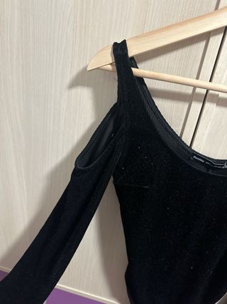 Body negro manga larga brillos