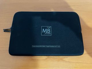 MacBook Air 11,6" Plata