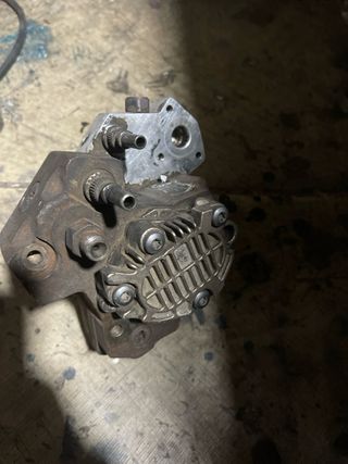 Bomba Inyeccion Renault 1.9 dci : 8200108225