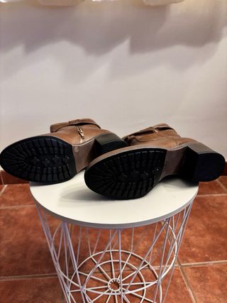 Botas Anna Field marrones talla 38