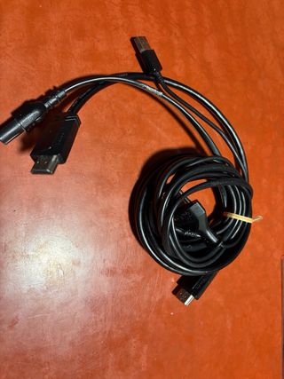 PS4 Slim + 2 mandos + FIFA 25