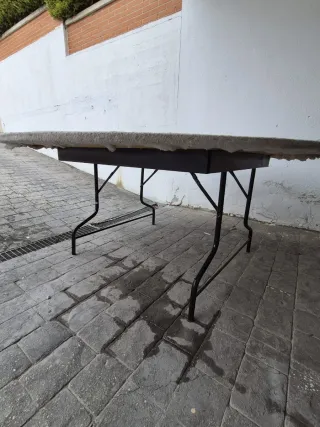 Mesa redonda madera y metal