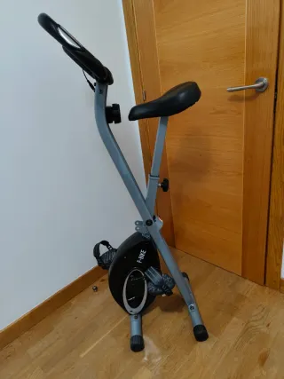 Bicicleta Estática Plegable