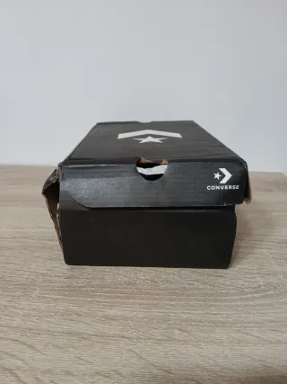 Zapatillas Converse Blancas.