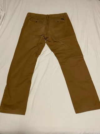 Pantalones Chinos Marrones