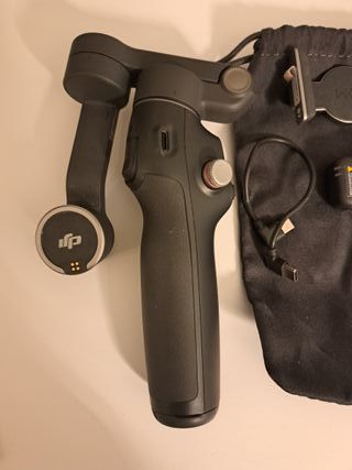 DJI Osmo Mobile 7P Stabilizzatore + Accessori