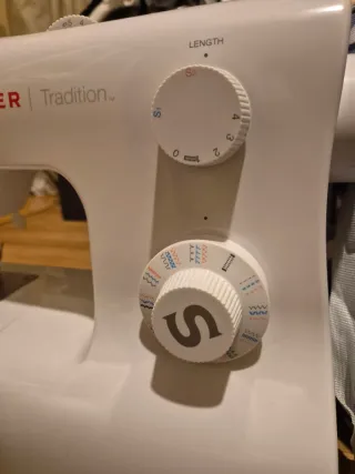 Máquina de coser Singer con bolsa de transporte